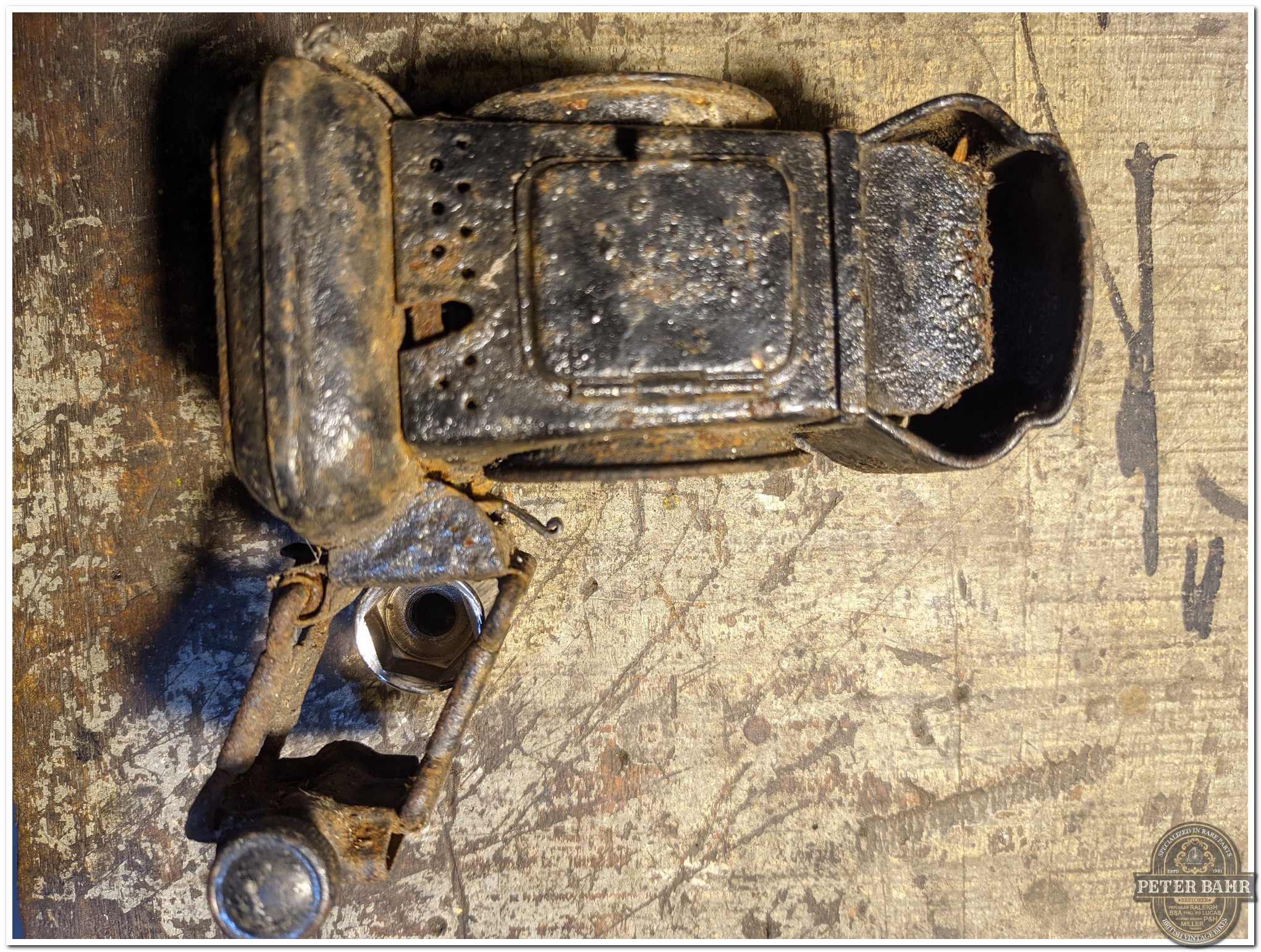 Lucar Oil Rear Lamp 29T - Foto 3